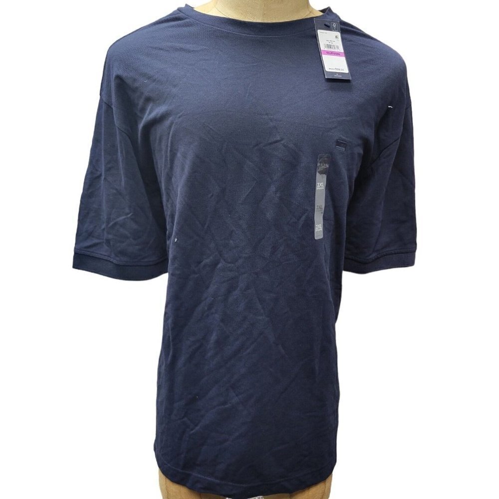 MEN'S Tommy Hilfiger Short Sleeve Pullover Shirt. Size 2XL.  New With Tags $59